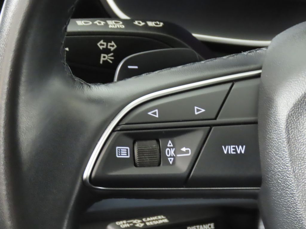 Thumbnail: 2023 Audi Q3 - 17