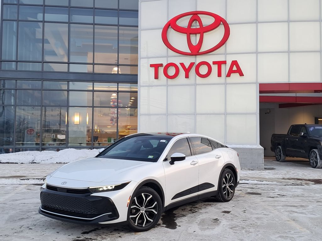 2023 Toyota Crown Limited AWD