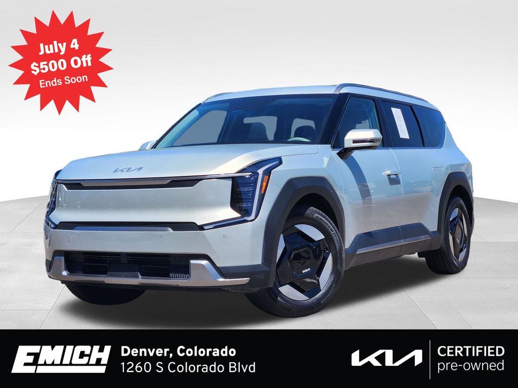 2024 Kia EV9 Wind AWD's photo