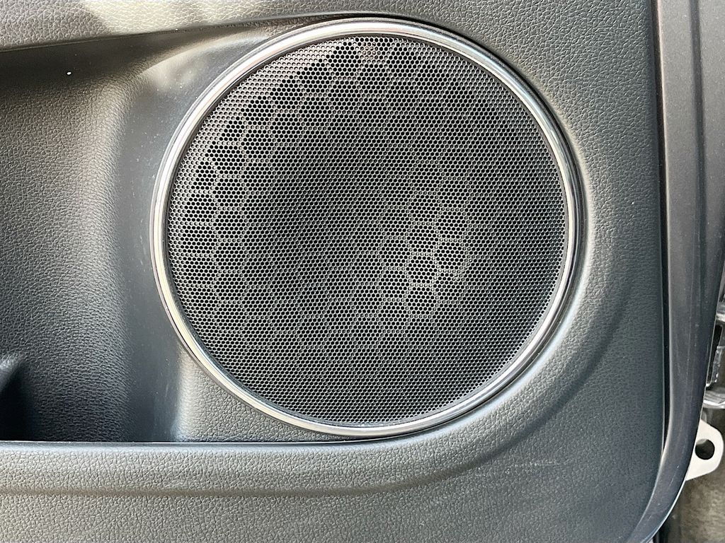 Used 2022 Gray Honda EX image 18