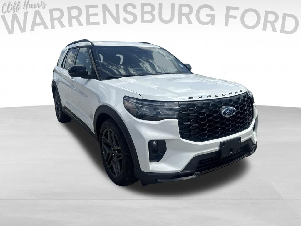 Star White Metallic Tri-Coat 2026 Ford Explorer SUV / Crossover All-Wheel Drive Automatic