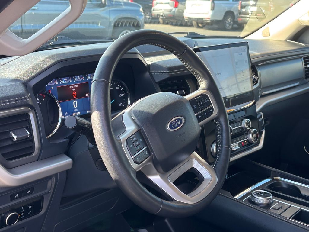 Used Car 2024 Ford Expedition  Xlt For Sale Under $50,000 In Austin, Texas