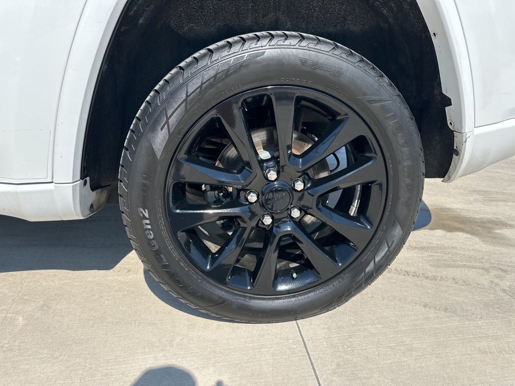 2018 Jeep Grand Cherokee Altitude 12