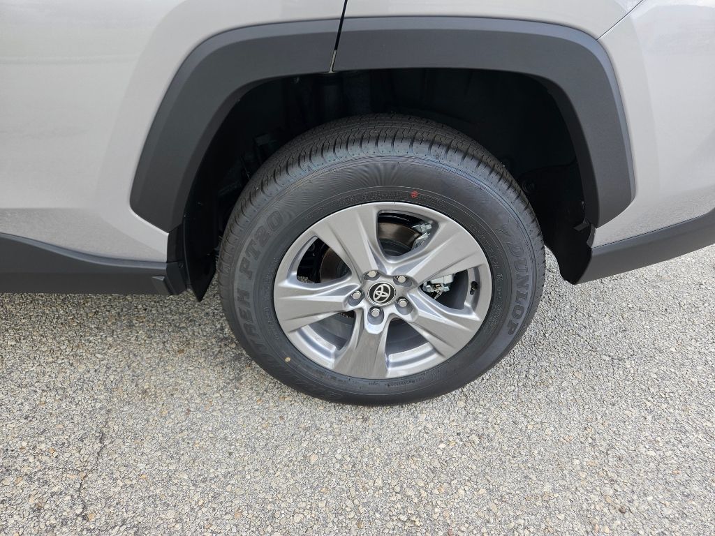 Thumbnail: 2024 Toyota RAV4 - 9