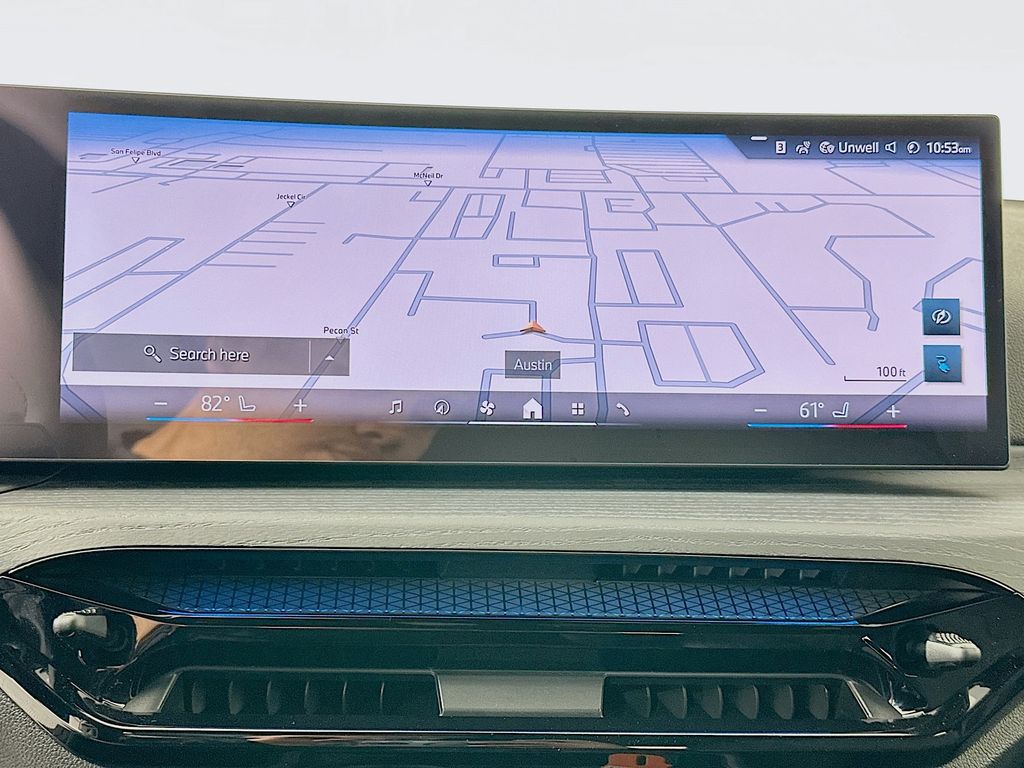 Thumbnail: 2026 BMW i4 - 12