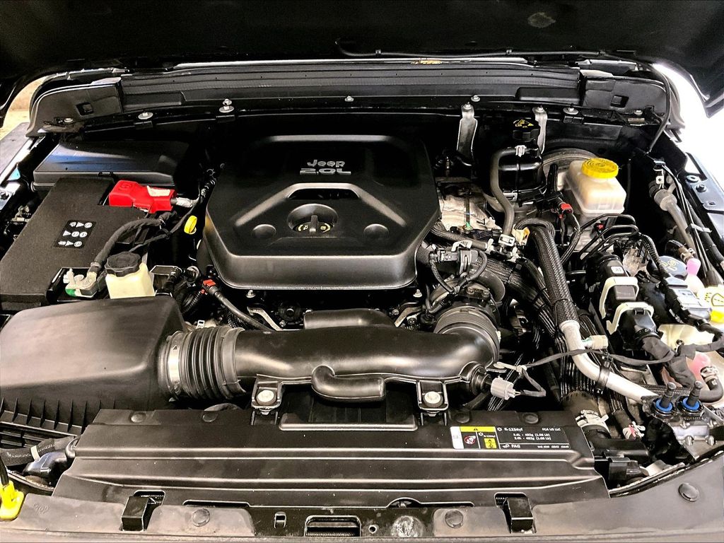 2020 Jeep Wrangler — photo 31