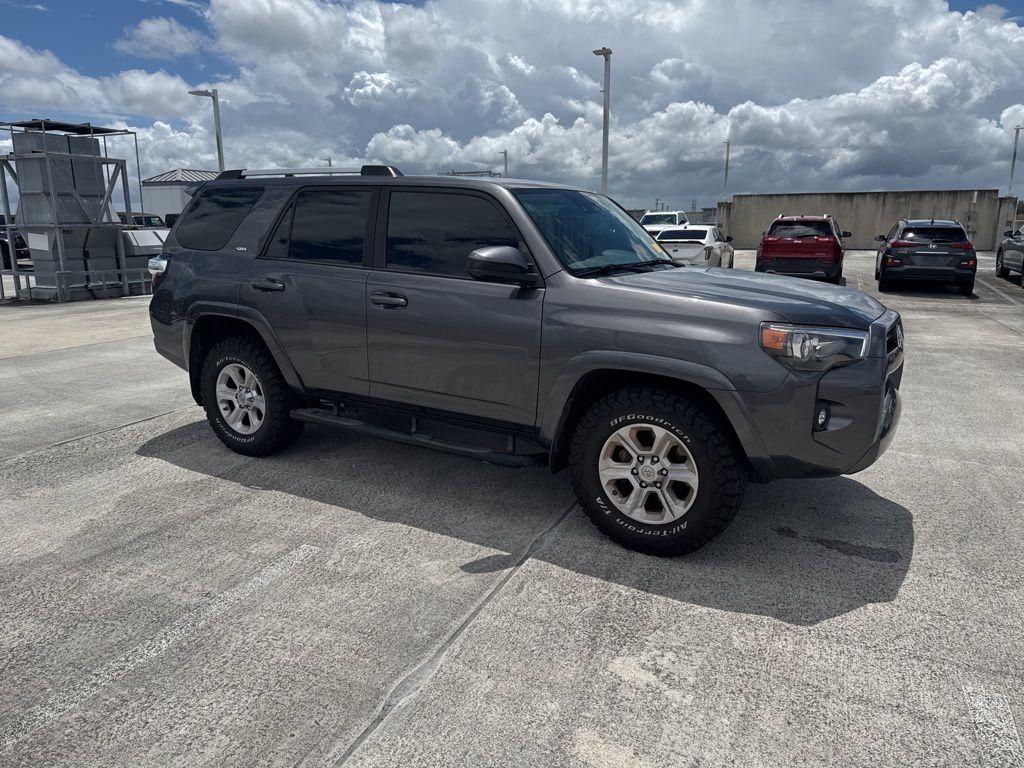 2021 Toyota 4Runner media 1