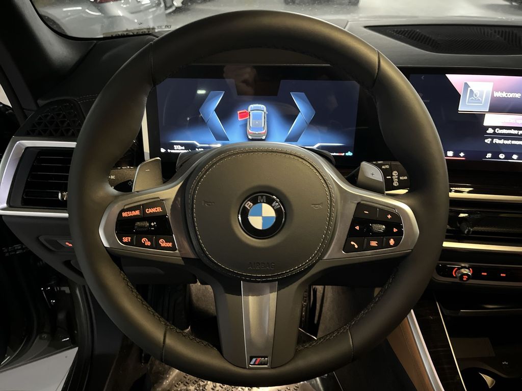 Thumbnail: 2026 BMW X5 - 14