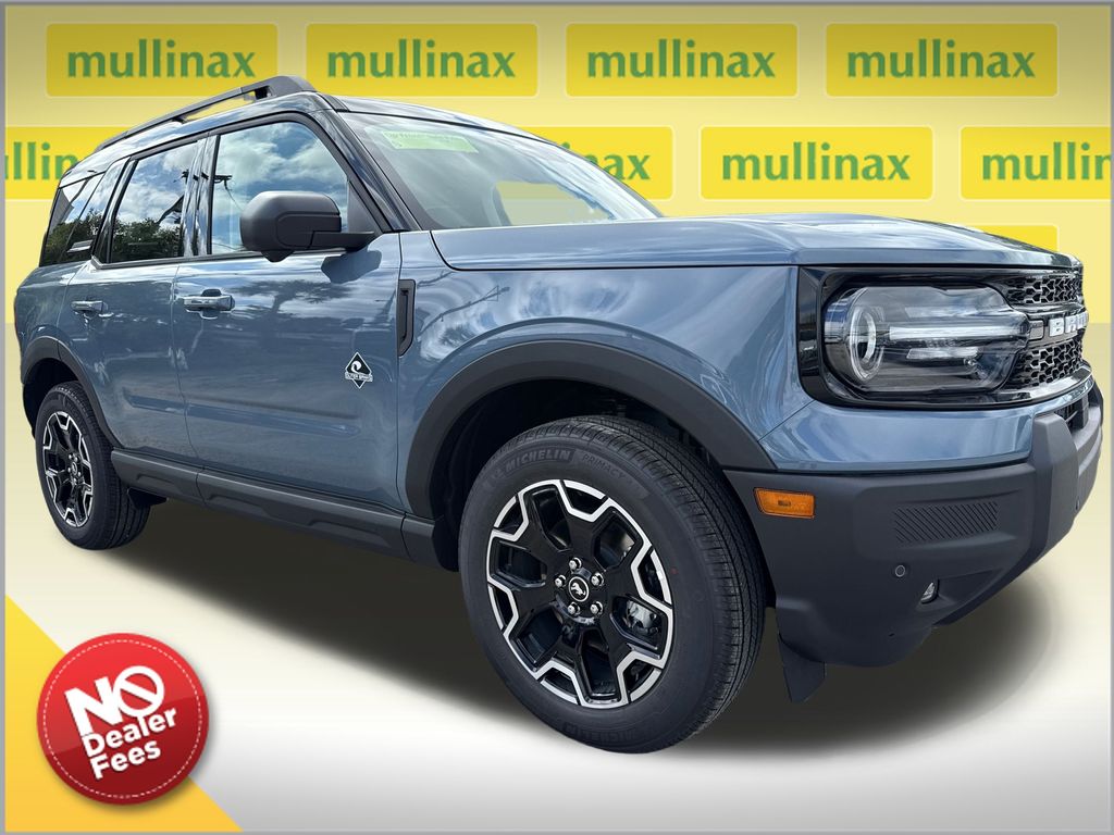 2025 Ford Bronco Sport Outer Banks's photo