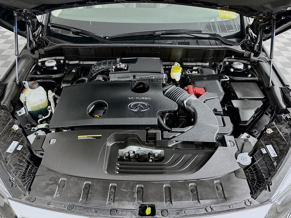 Thumbnail: 2025 INFINITI QX50 - 30