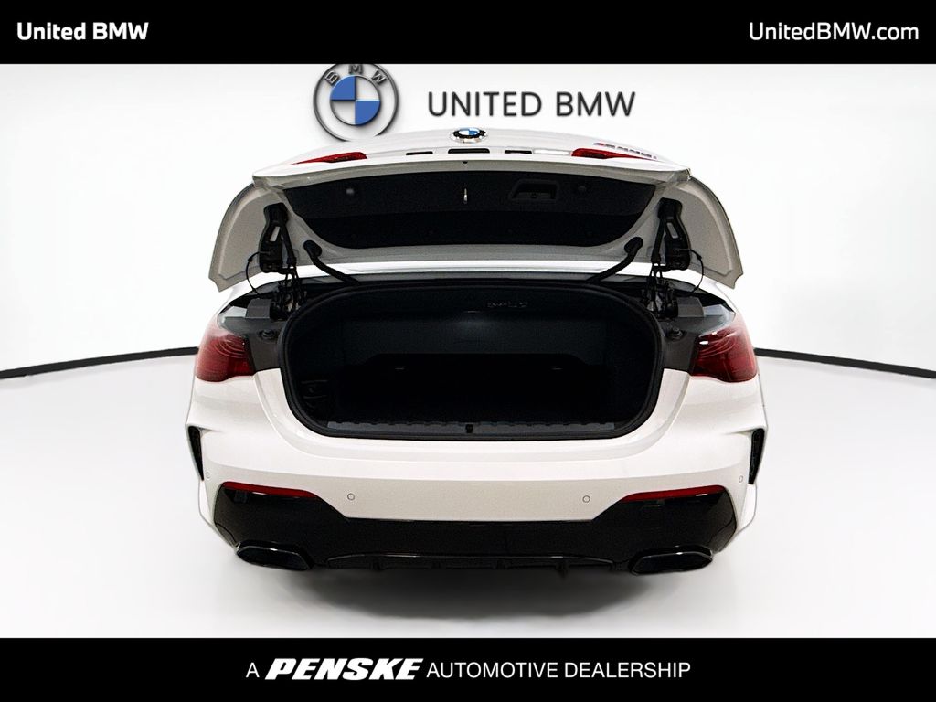 Thumbnail: 2026 BMW 4 Series - 13