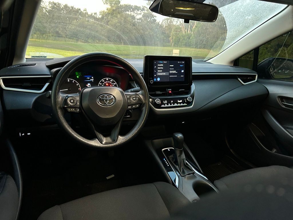 Thumbnail: 2025 Toyota Corolla - 12