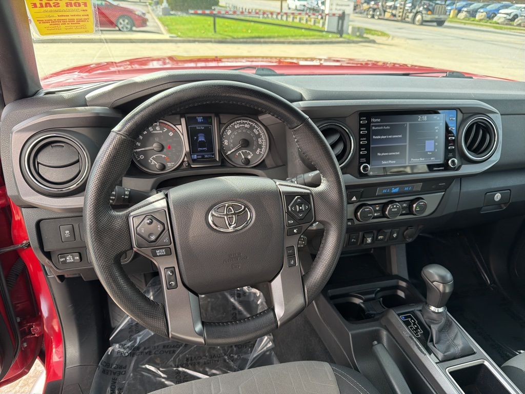 Thumbnail: 2022 Toyota Tacoma - 15