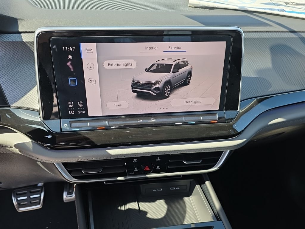 2026 Volkswagen Atlas 2.0T Peak Edition Gray at Sutliff Volkswagen