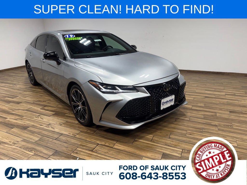 Celestial Silver Metallic 2019 Toyota Avalon Sedan Front-Wheel Drive 8-Speed Automatic