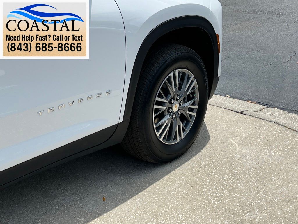 2025 Chevrolet Traverse LT White at Bob Mills Chevrolet