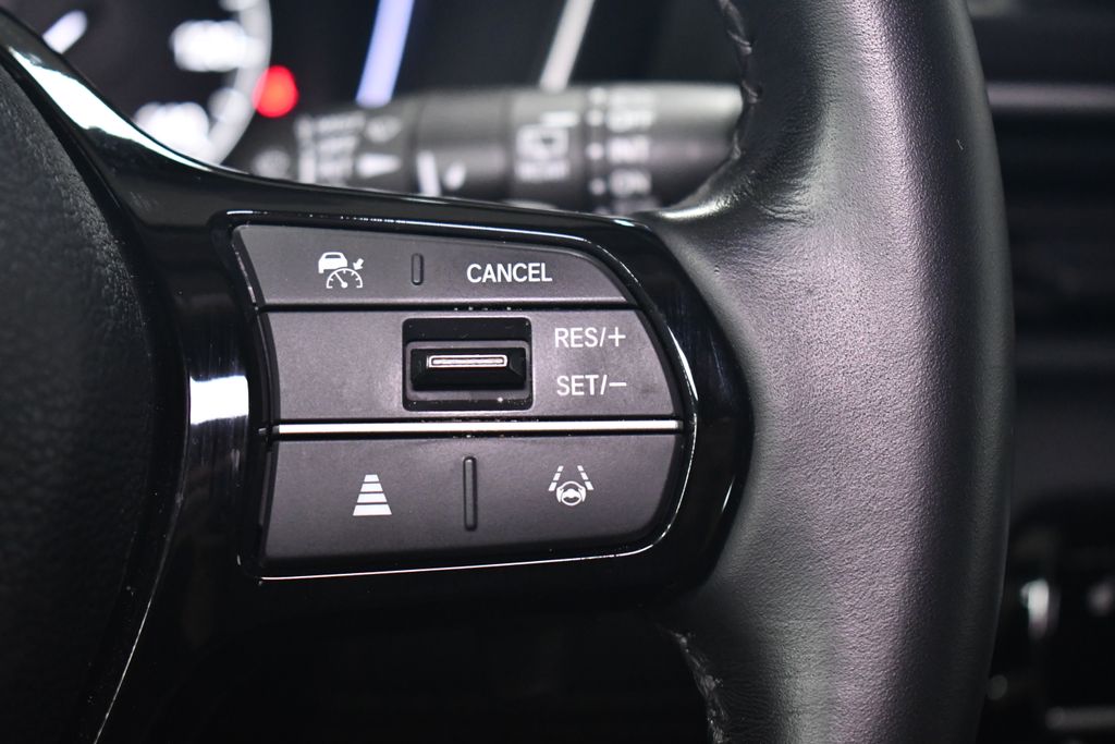 Thumbnail: 2024 Honda Pilot - 23