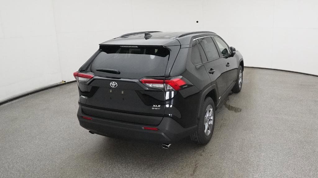Thumbnail: 2025 Toyota RAV4 - 7