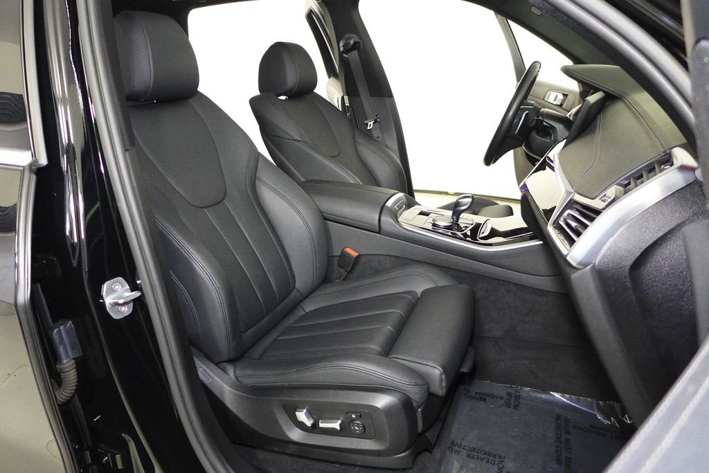 Thumbnail: 2020 BMW X5 - 19