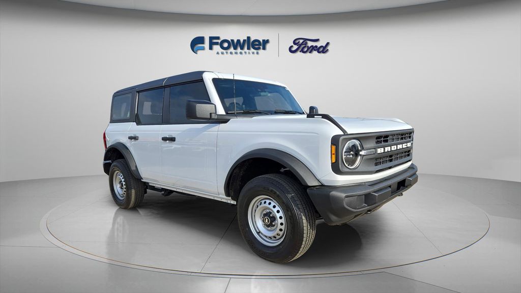 2025 Ford Bronco 4-Door 4WD