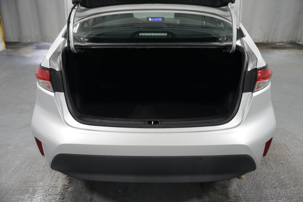 2024 Toyota Corolla LE 31