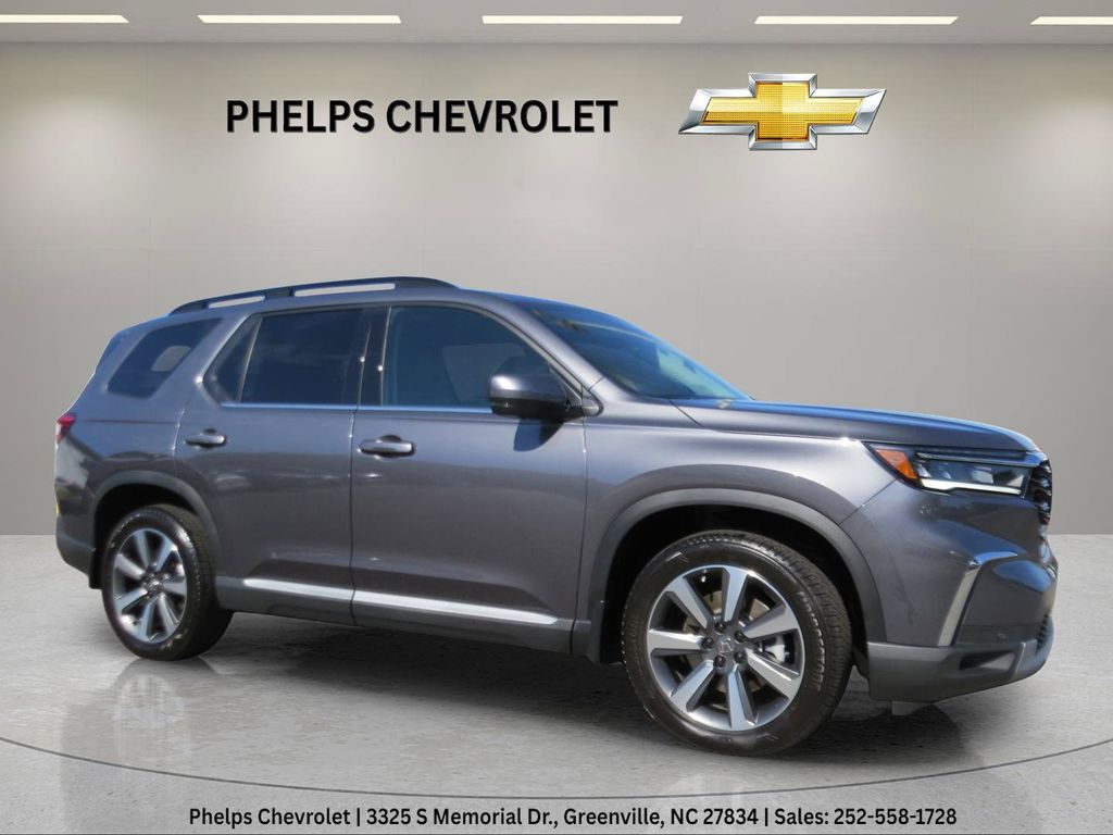 Gray (Modern Steel Metallic) 2025 Honda Pilot SUV / Crossover All-Wheel Drive Automatic