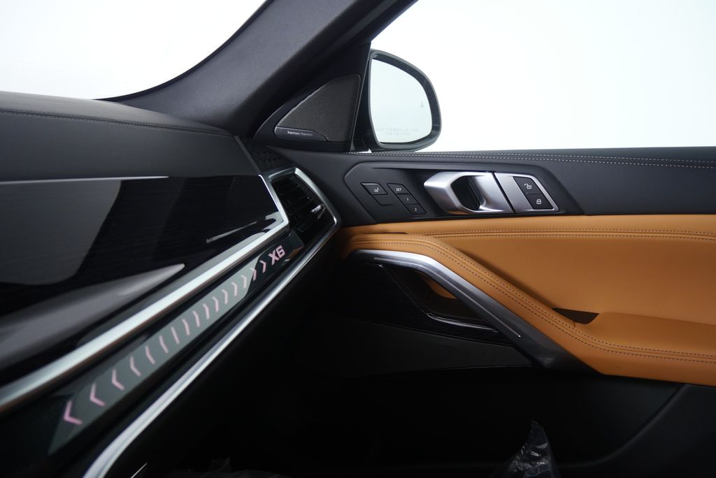 Thumbnail: 2026 BMW X6 - 26