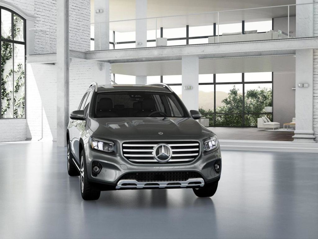 2025 Mercedes-Benz GLB GLB 250 8