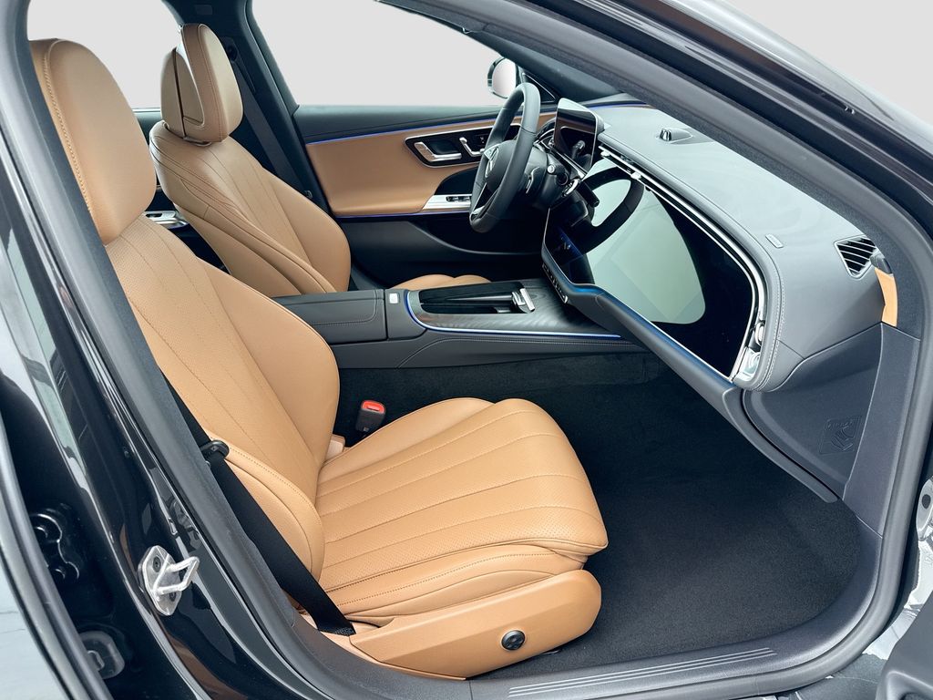 Thumbnail: 2026 Mercedes-Benz E-Class - 19