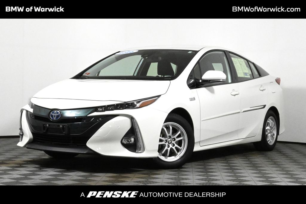 2020 Toyota Prius Prime Limited -
                Warwick, RI