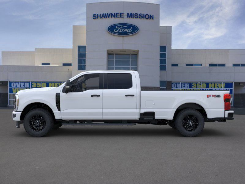 2025 Ford F-350SD XL photo