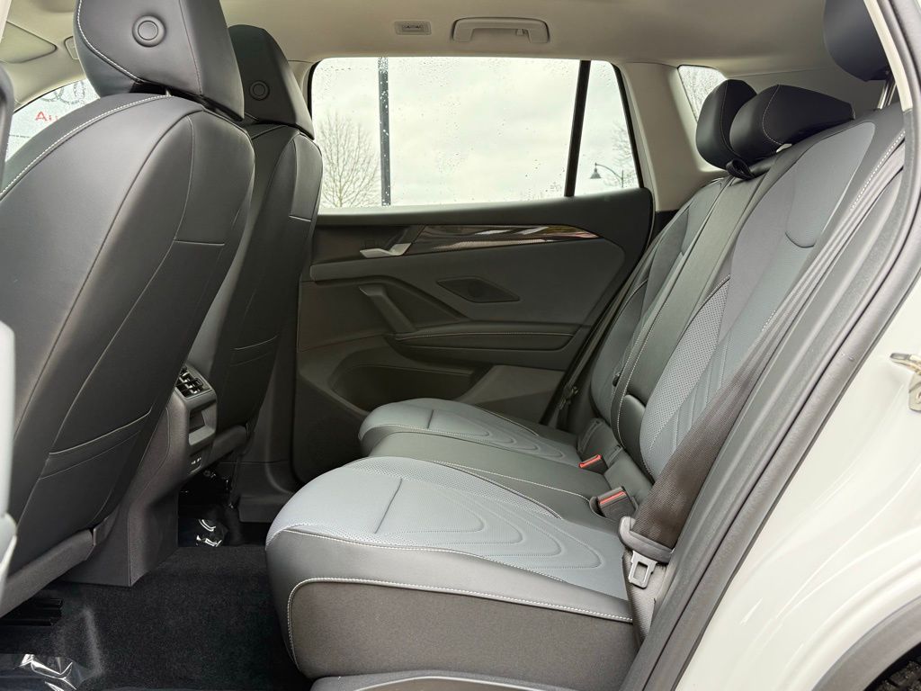 New 2026 White Volkswagen 2.0T SE image 22