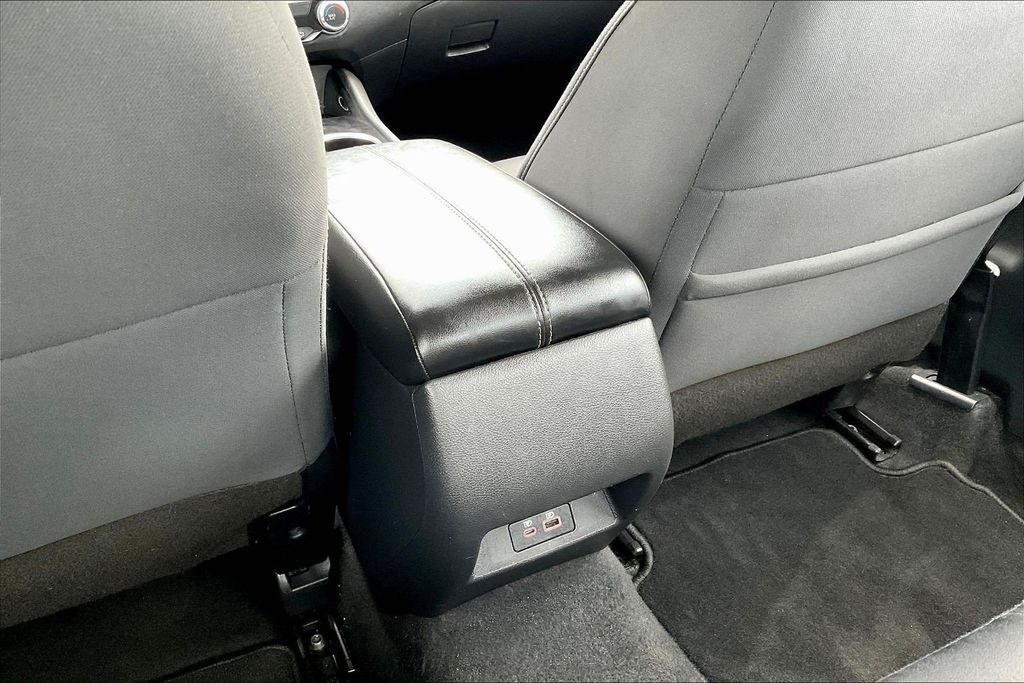Used 2024 Nissan Altima Sedan