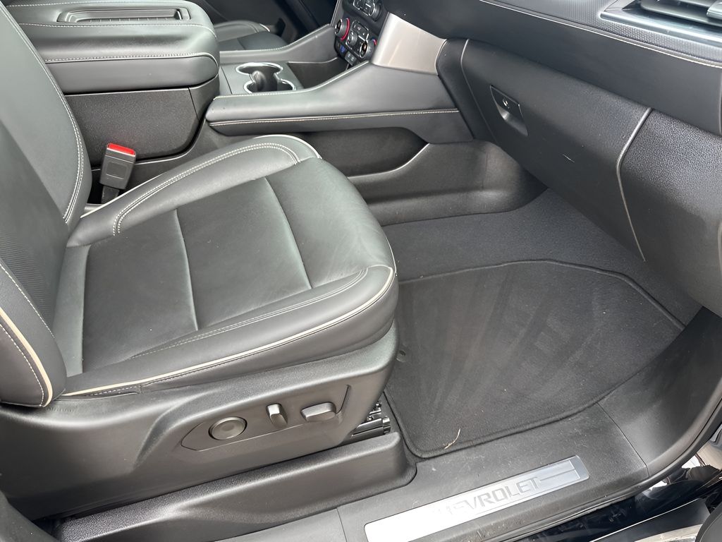 Used Car 2023 Chevrolet Suburban  Premier For Sale Under $60,000 In Austin, Texas