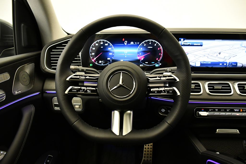 Thumbnail: 2026 Mercedes-Benz GLS - 22