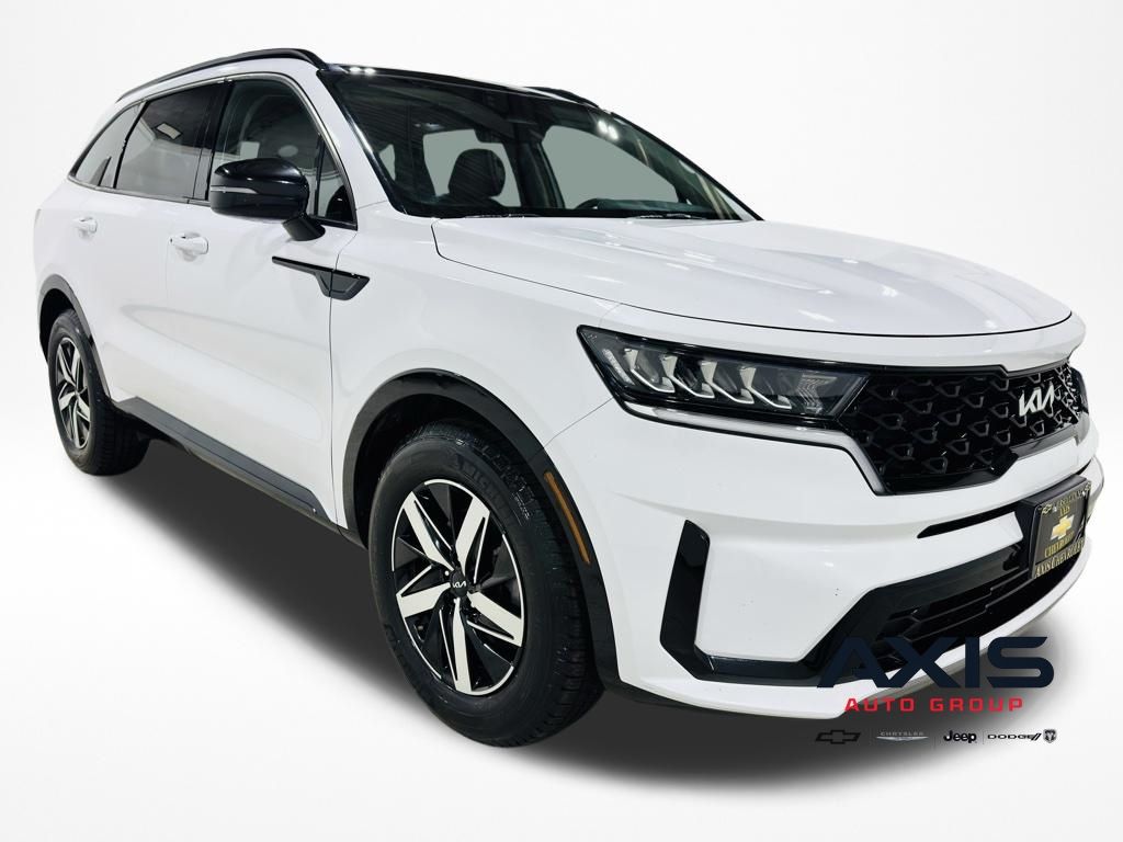 View vehicle photo 6