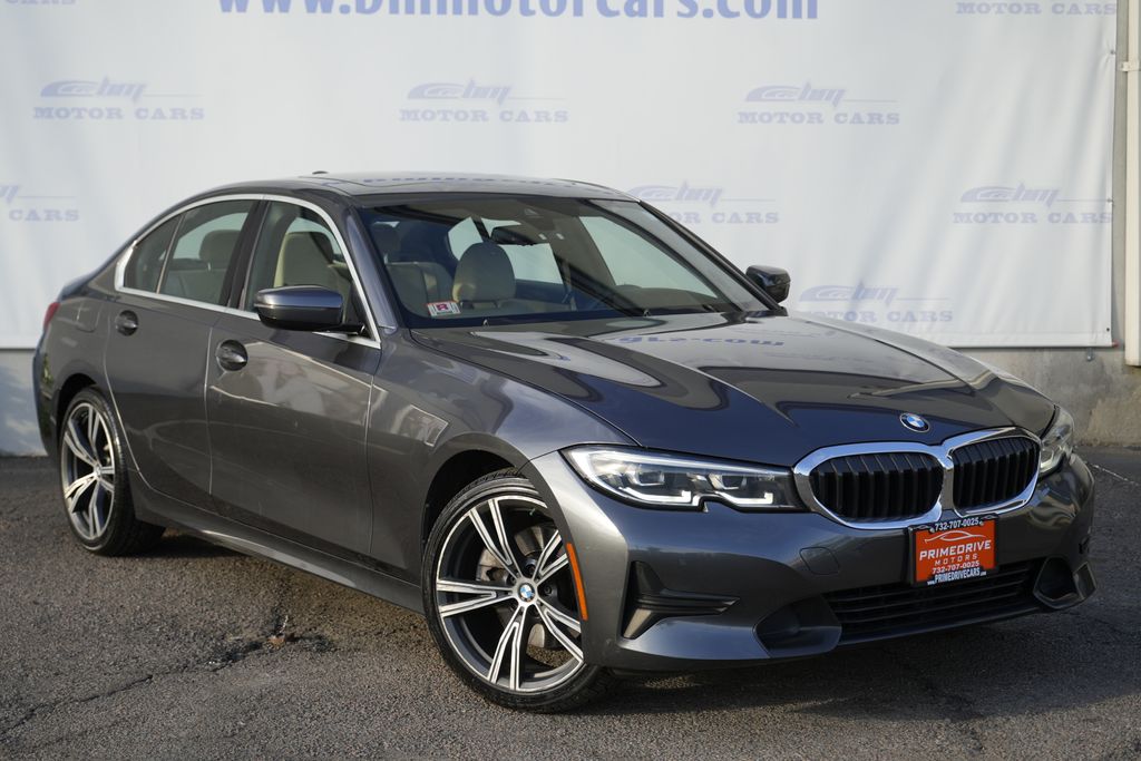 Mineral Gray Metallic 2019 BMW 3 Series Sedan All-Wheel Drive 8-Speed Automatic