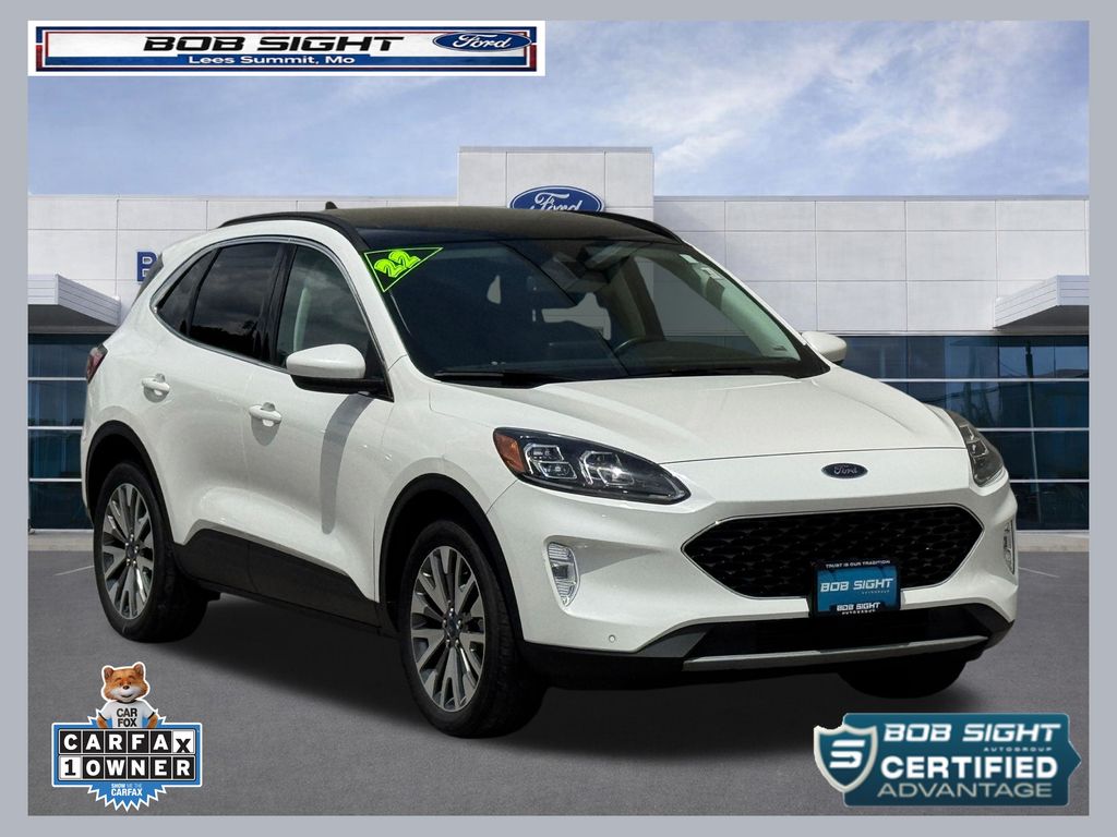 2022 Ford Escape Titanium