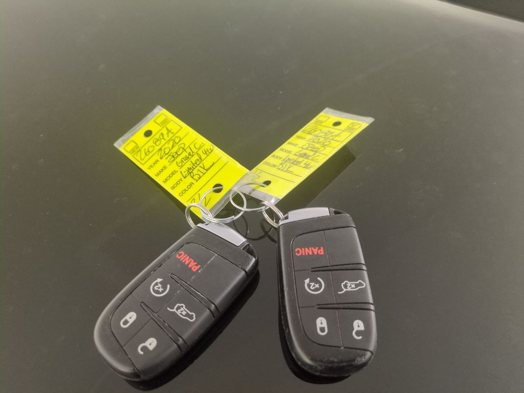 Used 2020 Jeep Grand Cherokee For Sale in Fort Wayne, IN
