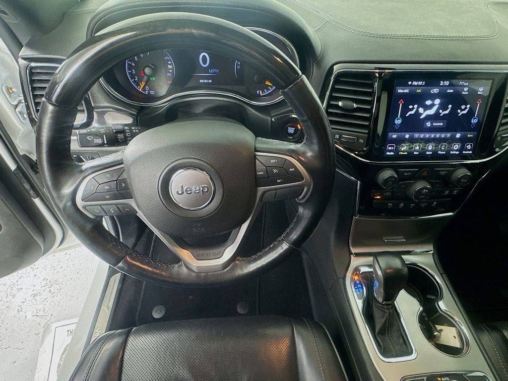 Used Car 2020 Jeep Grand Cherokee  Overland For Sale Under $25,000 In Austin, Texas