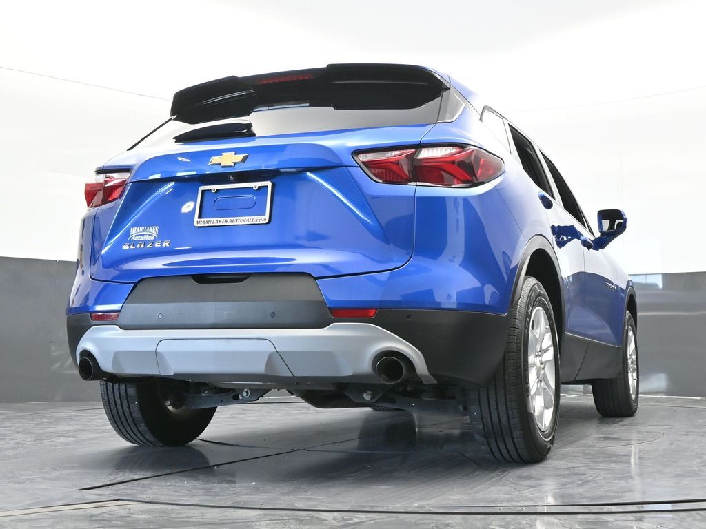 Used 2019 Kinetic Blue Metallic Chevrolet Base image 61