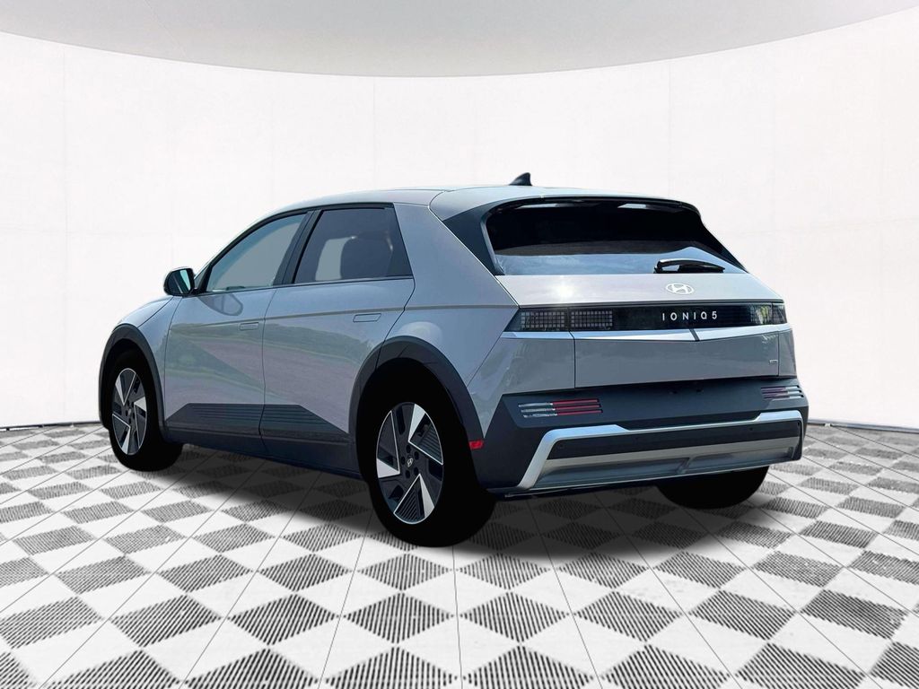 IONIQ 5 SE