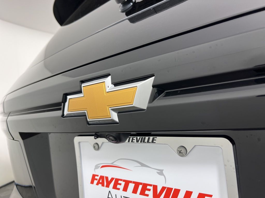 Thumbnail: 2026 Chevrolet Traverse - 19