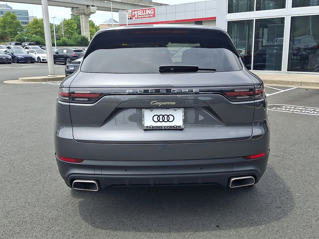 Thumbnail: 2020 Porsche Cayenne - 5