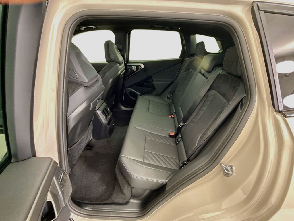 Thumbnail: 2026 BMW X3 - 20