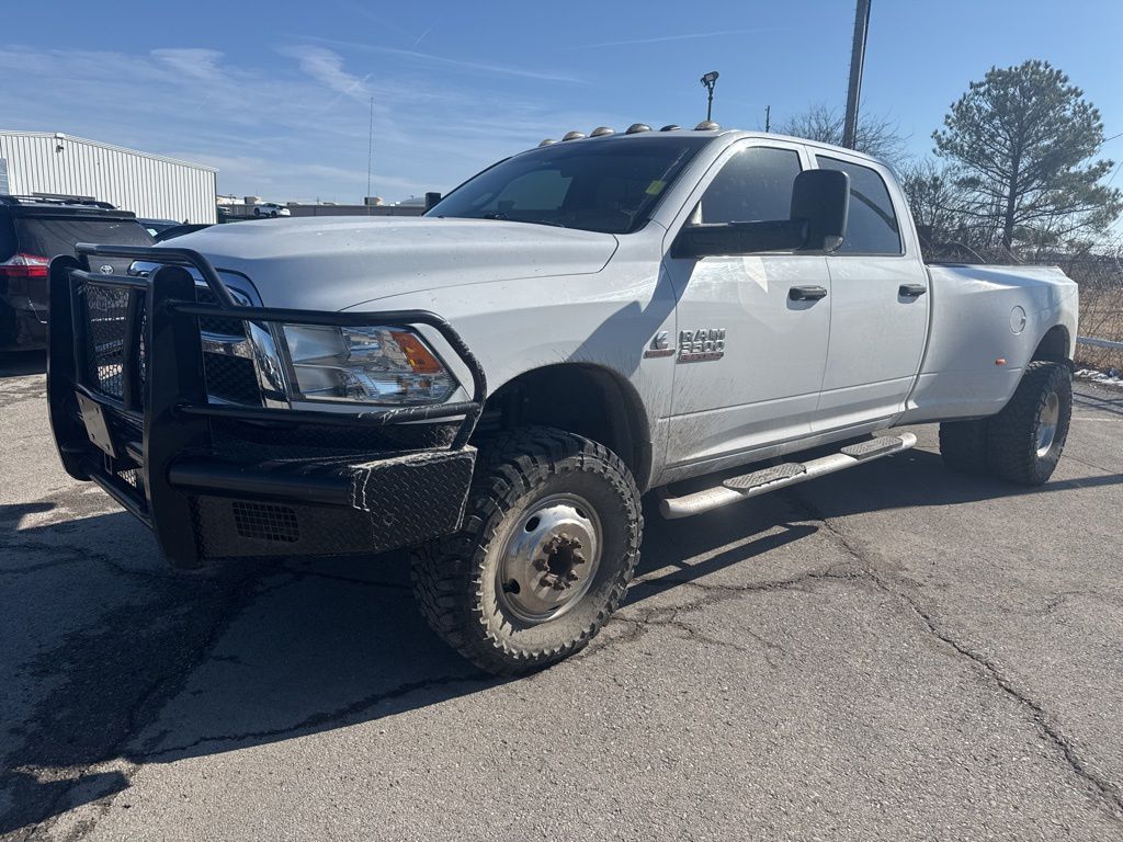 2017 RAM 3500 Tradesman Crew Cab LB DRW 4WD