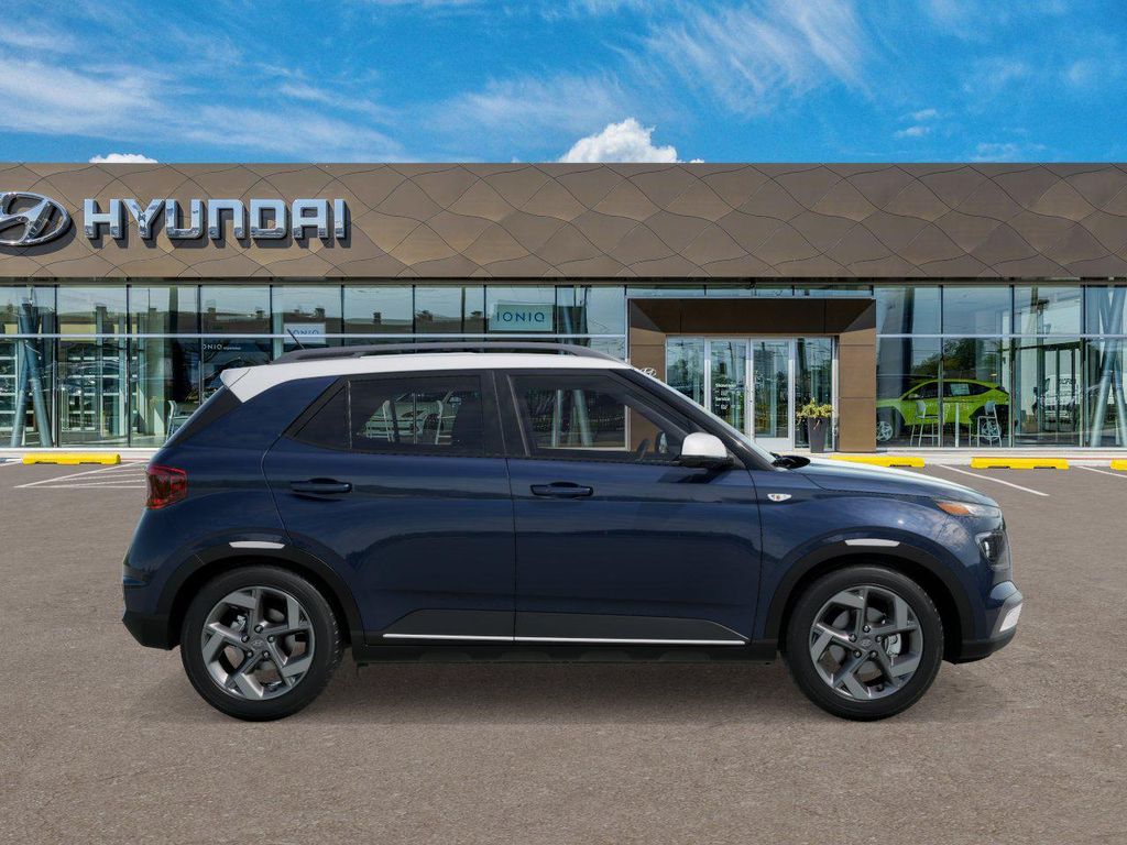 Thumbnail: 2025 Hyundai Venue - 7