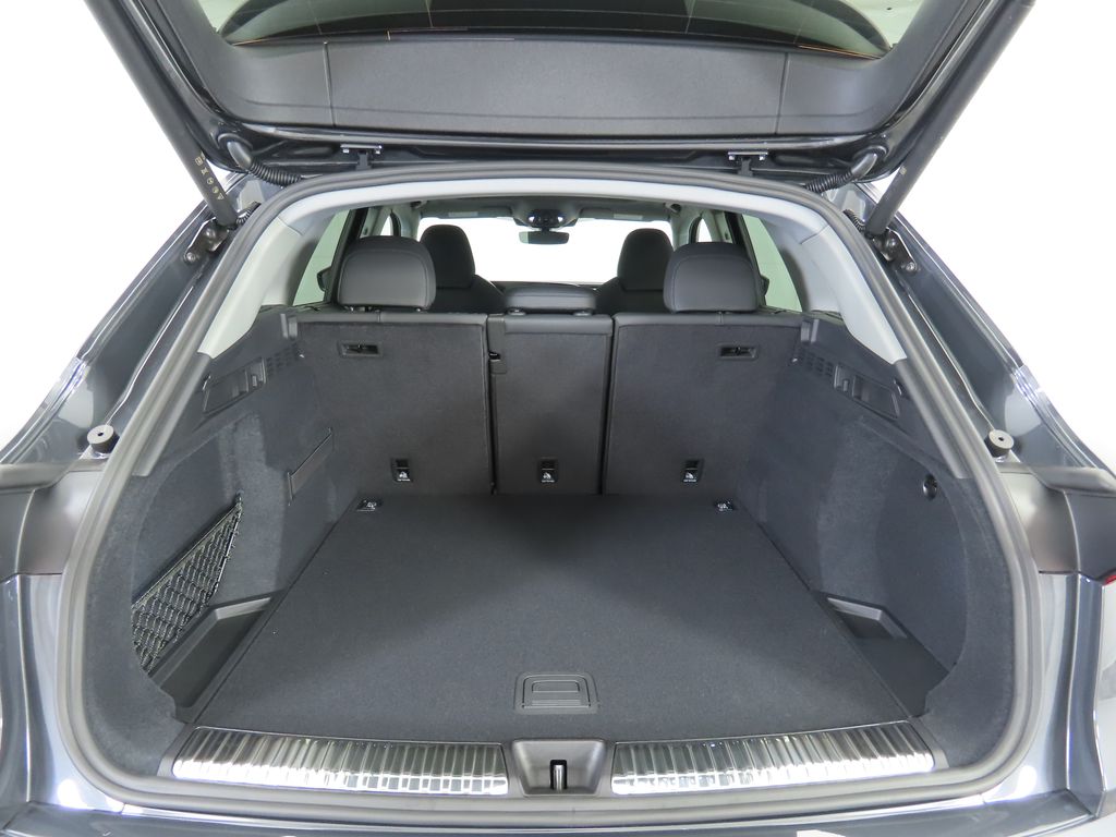 2025 Audi Q5 Premium 30