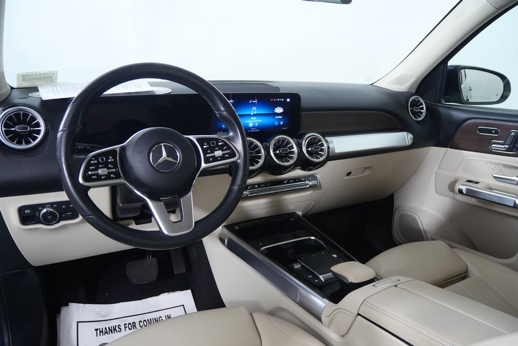 Thumbnail: 2023 Mercedes-Benz GLB - 19