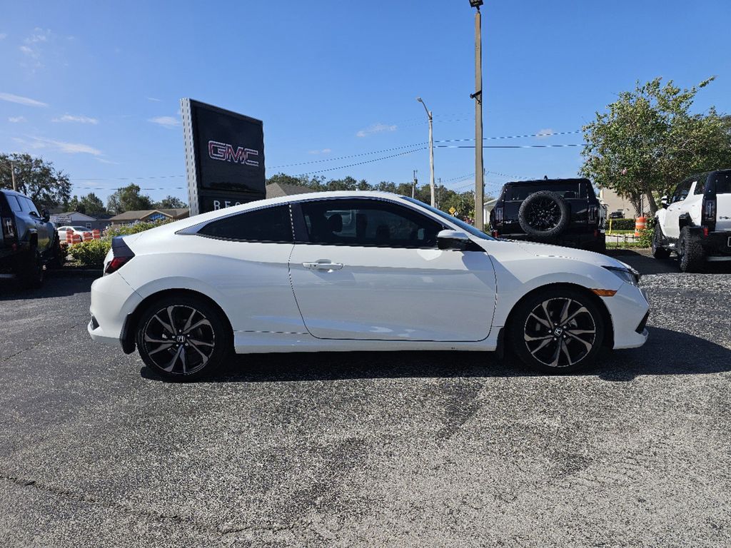 2020 Honda Civic Sport 3